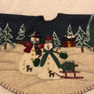 Christmas tree skirt